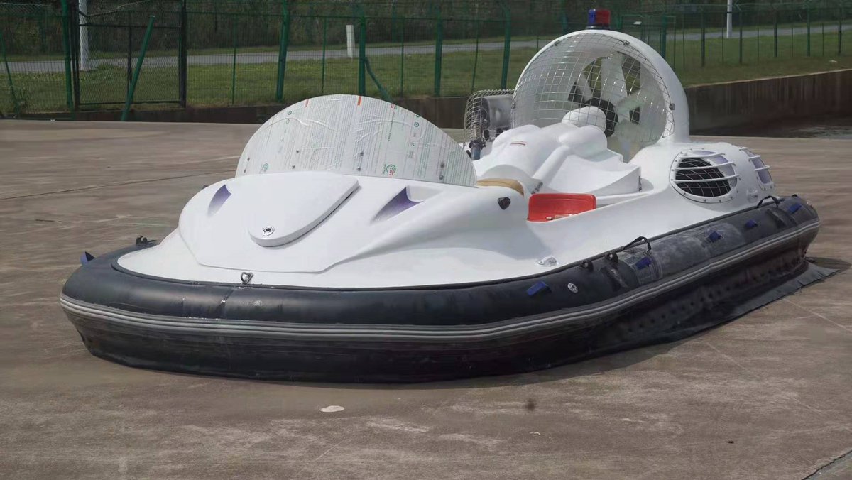 TheRoyalOceanic's tweet photo. Prior to the holidays, final test trails of the 11th six-passenger capacity Hovercraft concluded at our facility. #advanceengineering #engineering #hovercraft #hovercraftmanufacturer #hovercraftproducer #marineengineering #marinetech #production #royaloceanic #technology https://t.co/oWRjqIsOQL