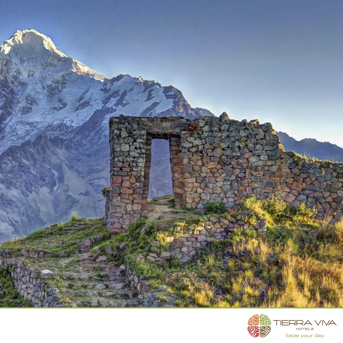 tierravivahotel's tweet photo. El #IntiPunku o puerta del sol es considerada la entrada principal a la ciudad inca, en la que se puede apreciar la maravillosa vista de de #MachuPicchu. 👌🏻 https://t.co/HWWh2yrEYX