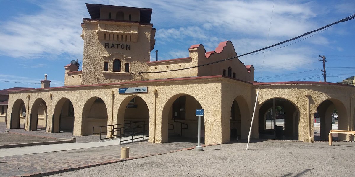 RailPassengers's tweet photo. Chef Madi breaks down her #summerbyrail journey in a new blog that highlights not only what she learned, but how she went from intern to community organizer and passenger rail advocate. Read Madi's full blog at: https://t.co/ez0h1iJX5E https://t.co/nBVoGpCRlo