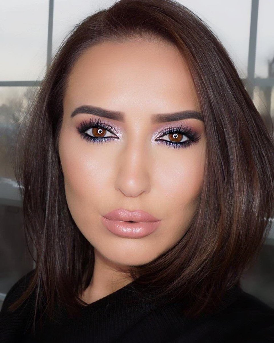 Stunning looks by @vjosamua ✨😍
Wearing our Baked Balance-n-Glow Foundation &amp; Baked Blush-n-Brighten in Sunswept.

SHOP NOW: fal.cn/33Ws0

#lauragellerbeauty #motd #makeuplovers #beauty