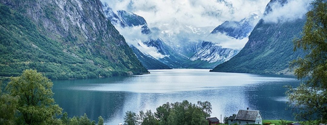 Dette er rett og slett historisk! 🤩🤩 Vestland som fyrste fylke har lagt lista og følger eksempelet til Norges 5 største byar! Med krav om nullutslepp innan 2030! Dette er rett og slett rått! Vi i Klimapartnere Vestland gler oss til å være med på å levere på dette!! 🌿✨