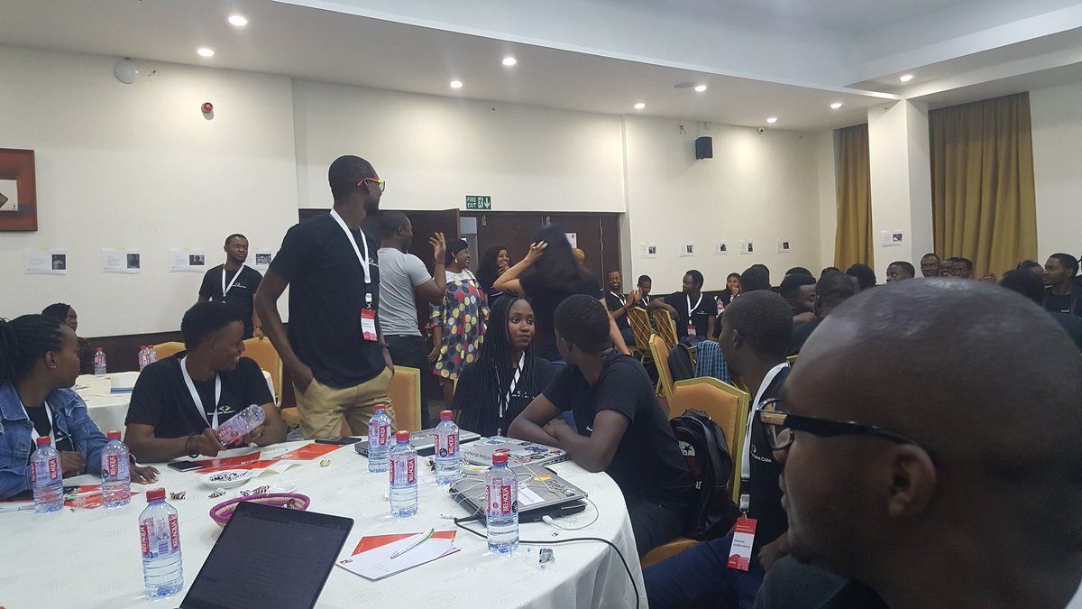 FrankQwame's tweet photo. Todays program ended #GDGSummit #Accra #GDGKumasi #SSADSCSummit #ssadscsummit2019 https://t.co/2zPkKiB1Ns
