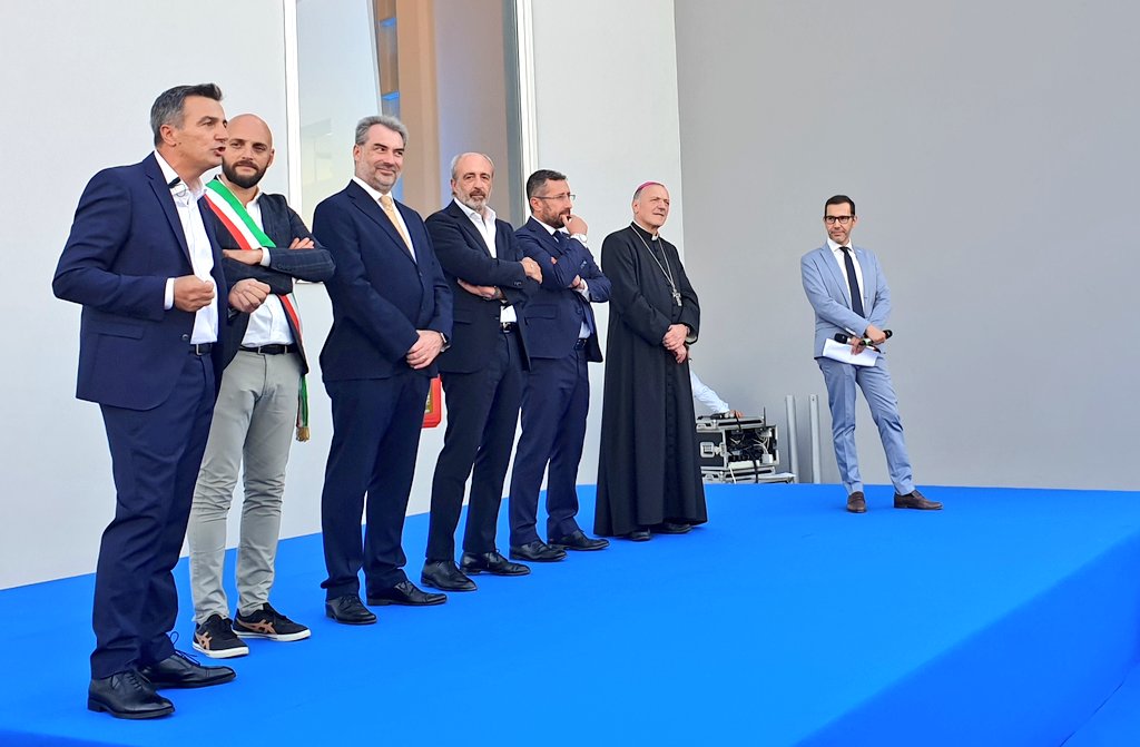 ConfindustriaVe's tweet photo. Inaugurazione #DalBen | L'azienda di San Stino di Livenza, nata come piccola impresa artigiana, è stata fondata a 21 anni da Gabriele dal Ben. Oggi conta 120 dipendenti e continua a crescere, con l'obiettivo di superare i 20 milioni di fatturato, prevalentemente estero https://t.co/LdE9o1nx4I