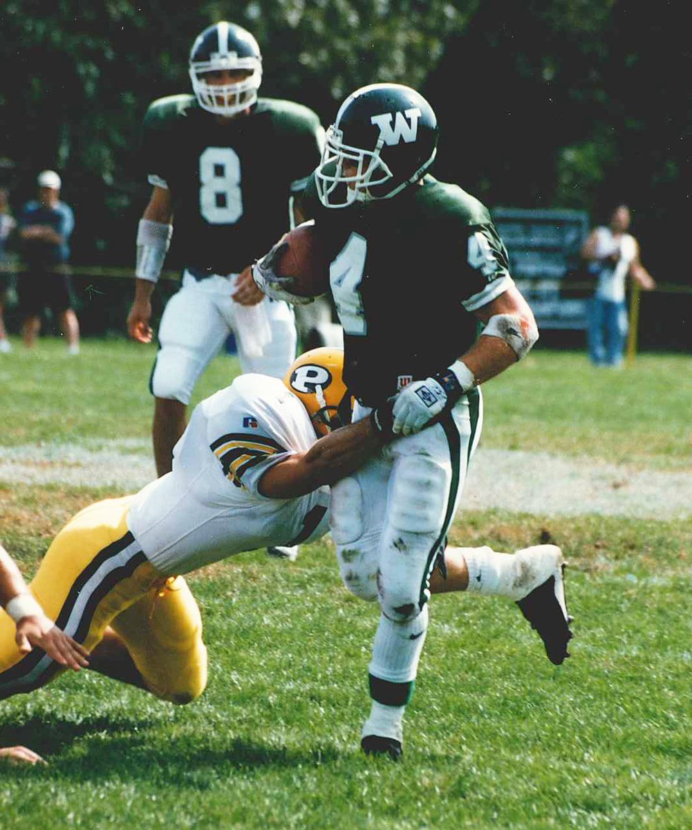 NECFootball's tweet image. #FlashbackFriday Former @Wagner_Football RB Rick Sarille is the first-ever #NECFB athlete to earn All-America status.

The native Floridian earned AP Third Team honors at kick returner in 1997. He was named to the 1999 AP First Team as an all-purpose runner.

#CFB150 #FCS_CFB150