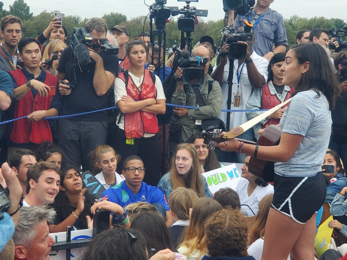 JeromeFosterII's tweet photo. Thank you @GretaThunberg for joining me at the White House Climate Strike today. It was an honor to walk and talk with them. https://t.co/XoldwPQqO1
