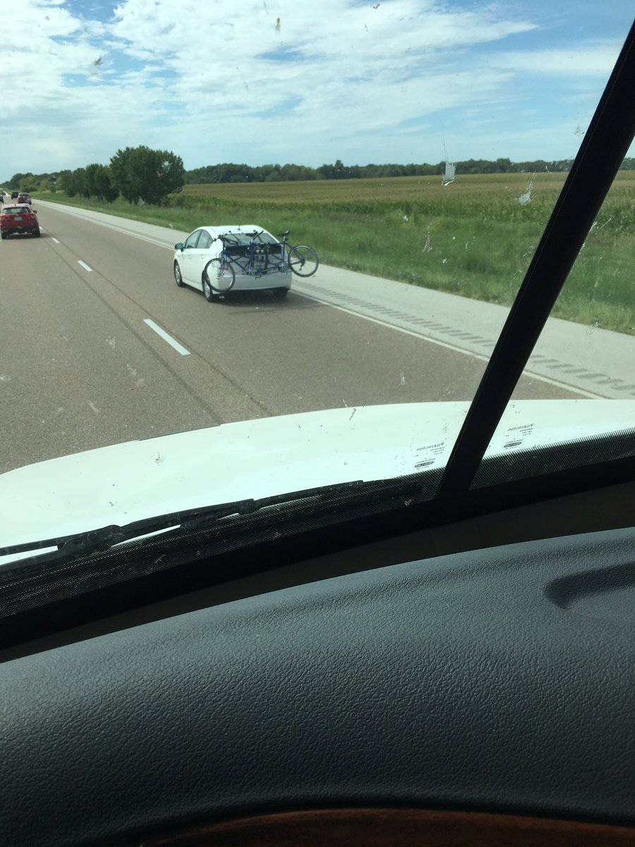 Flea Ruzic tweet media