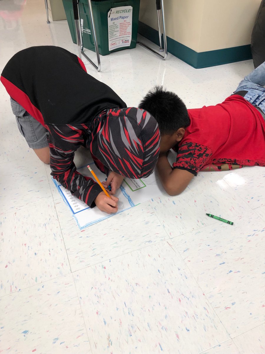 Mr_Helms6's tweet photo. Making array posters! #groWHere https://t.co/3ZRRM07Xo3