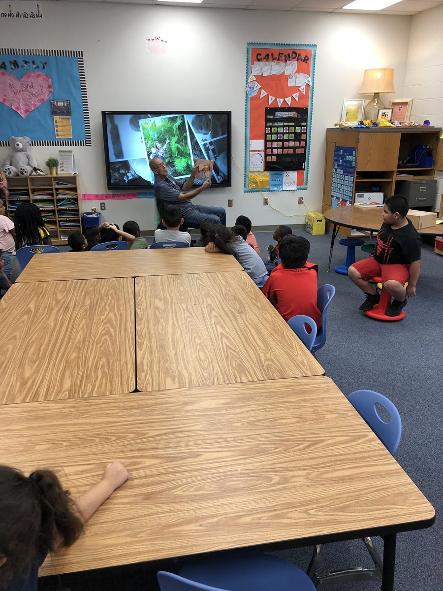 Mystery reader of the week is..... Mr. Raul!! #finchfalcons #firstgrade