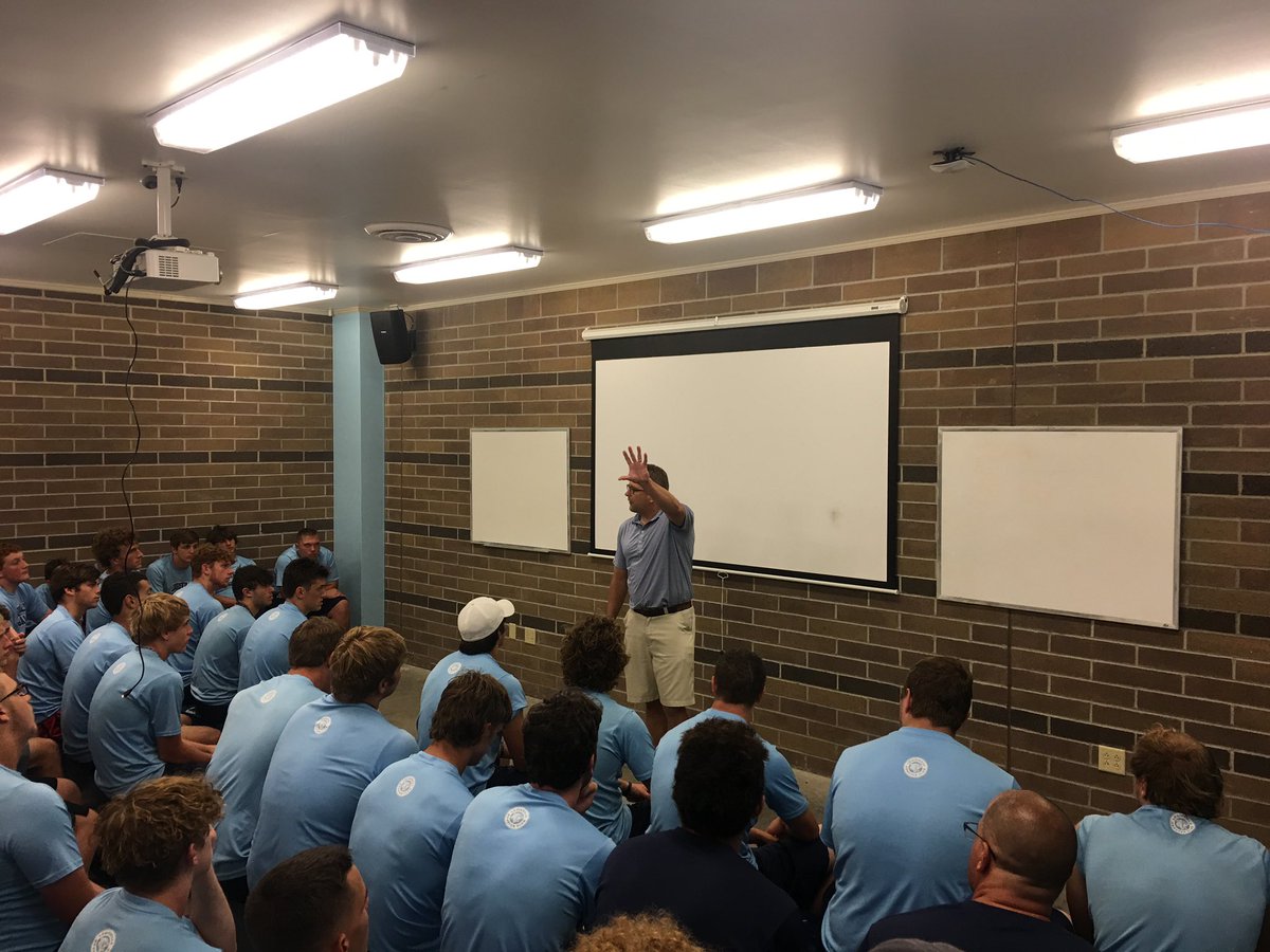 CoachTwiddy's tweet photo. The difference between good and GREAT! 

Thank you for speaking to the team yesterday Leopard Hall of Fame Inductee John Aljancic. 
#TheChase 🏆🐆 https://t.co/DOLa93EMLg