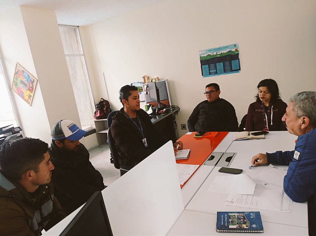 LORENAHESSE's tweet photo. Hoy en sesión del Consejo Local DRAFE de Sumapaz, definimos ruta de trabajo para construir el diagnóstico local en deportes, recreación y equipamientos con enfoque rural @CulturaenBta @IDRD @asumapaz #MovidaLocal #CiudadParaLaCultura https://t.co/Fqkj1GMghS