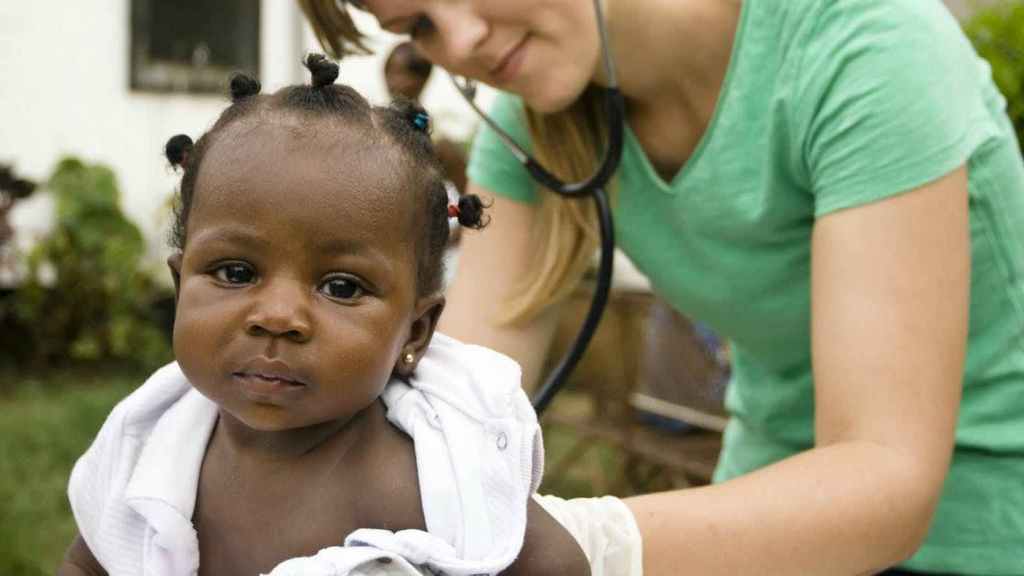 ToTrend2's tweet image. Kenya turns out to be third nation to embrace world’s first jungle fever immunization totrend.online/kenya-turns-ou…