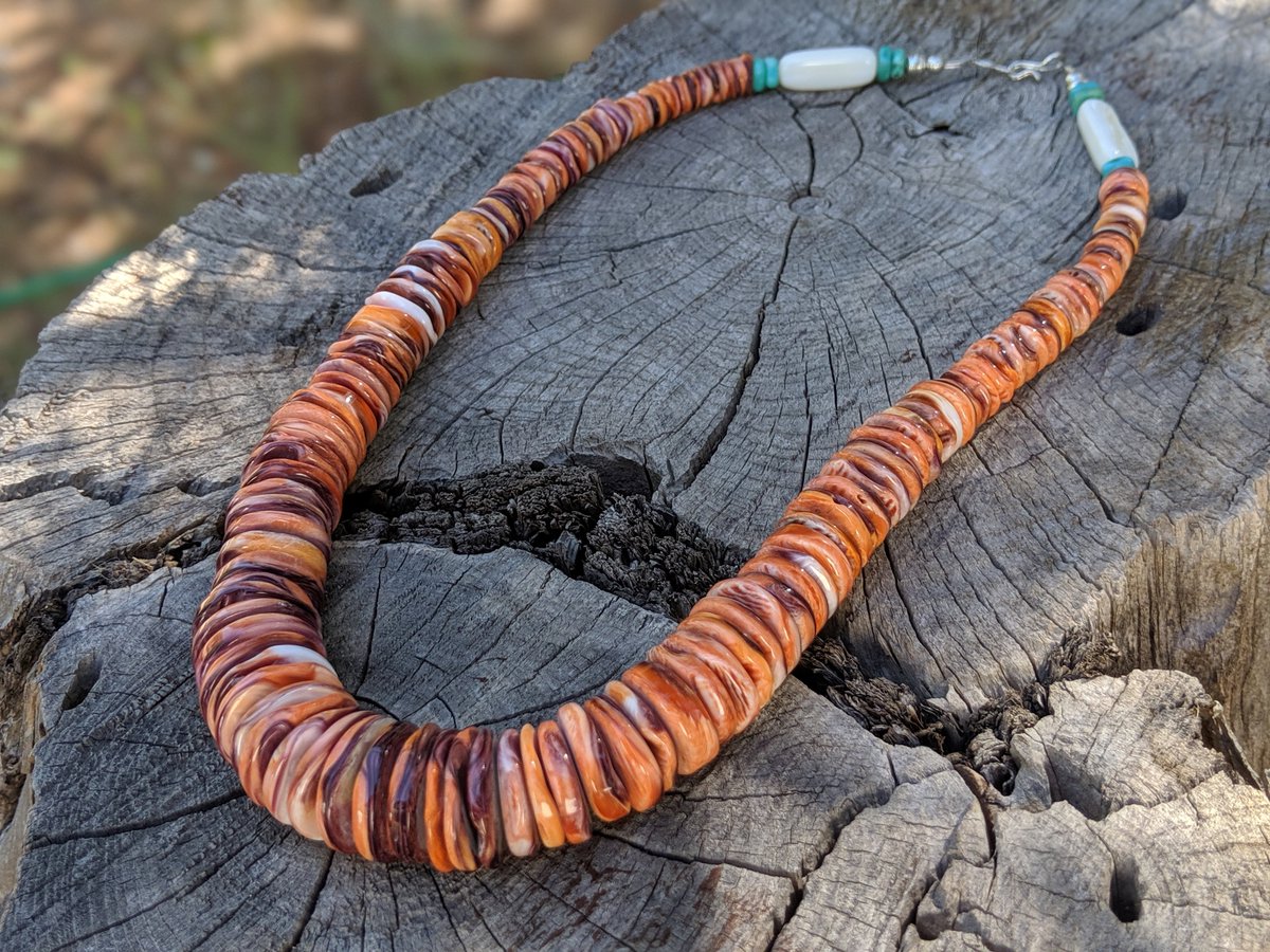 ArtsSouthwest's tweet photo. https://t.co/hscLLdSfx9 
#navajojewelry #nativeamericanjewelry #turquoisejewelry #vintagejewelry #navajoturquoise #southwestjewelry #zunijewelry #sterlingsilver #vintageturquoise #turquoisejewelry #westernfashion #vintagenativeamericanjewelry #southwestartisans #love #boho https://t.co/DkYsvHF6Sk