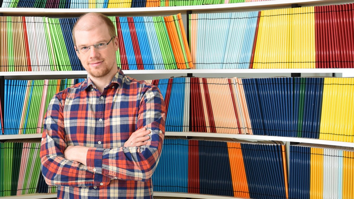 CeMM_News's tweet photo. Congratulations to @CeMM_News PI Andreas Bergthaler @Bergthalerlab, who has been nominated Austrian of the Year 2019 in the category #Research by @DiePressecom. Support Andreas’ nomination and work with your online vote: https://t.co/KFiGWlmTI2 #Austria19 https://t.co/pSsw4x6hOV