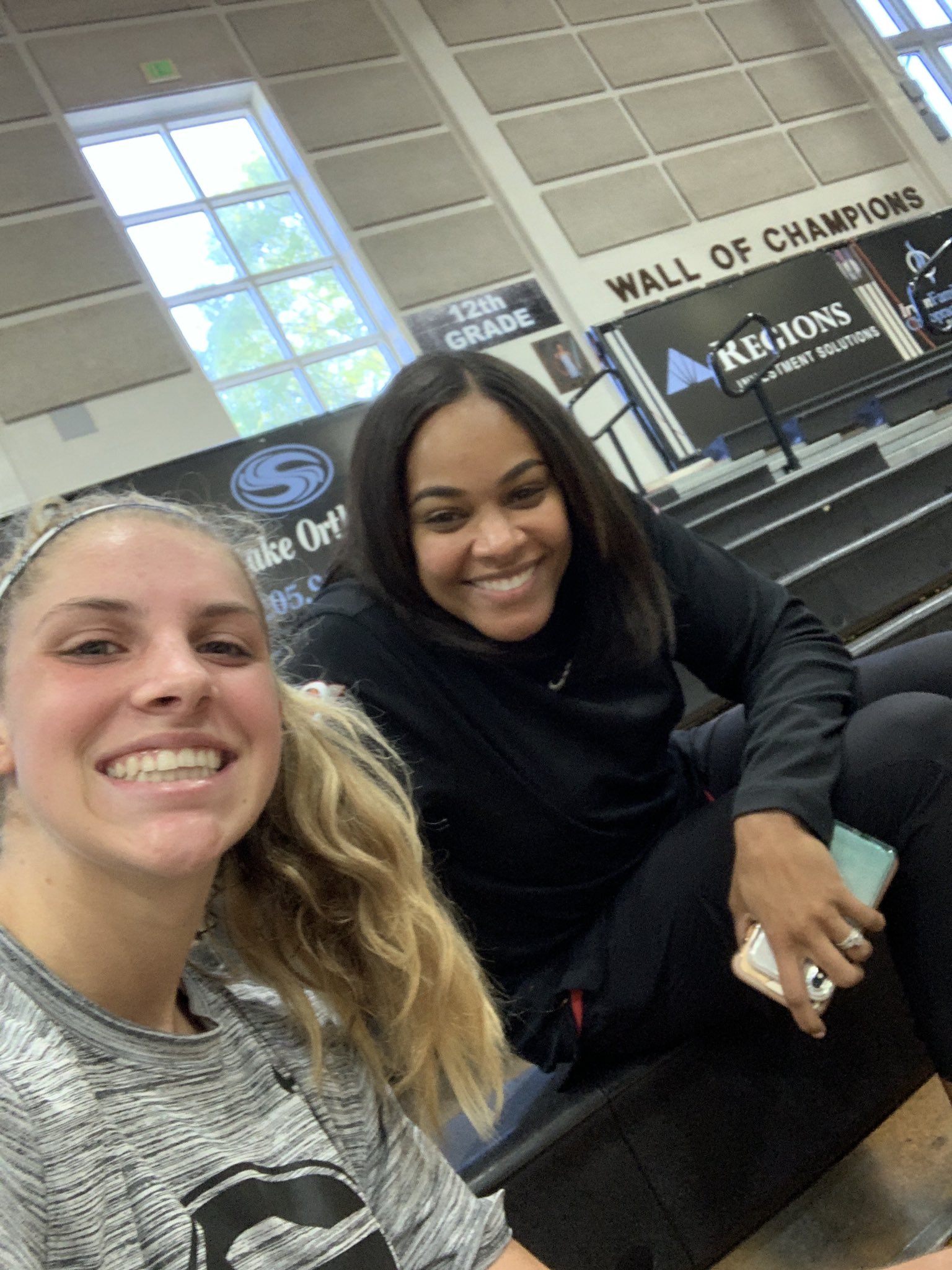 Sarah Ashlee Barker on Twitter: "Thanks @CoachJoniTaylor for coming to ...