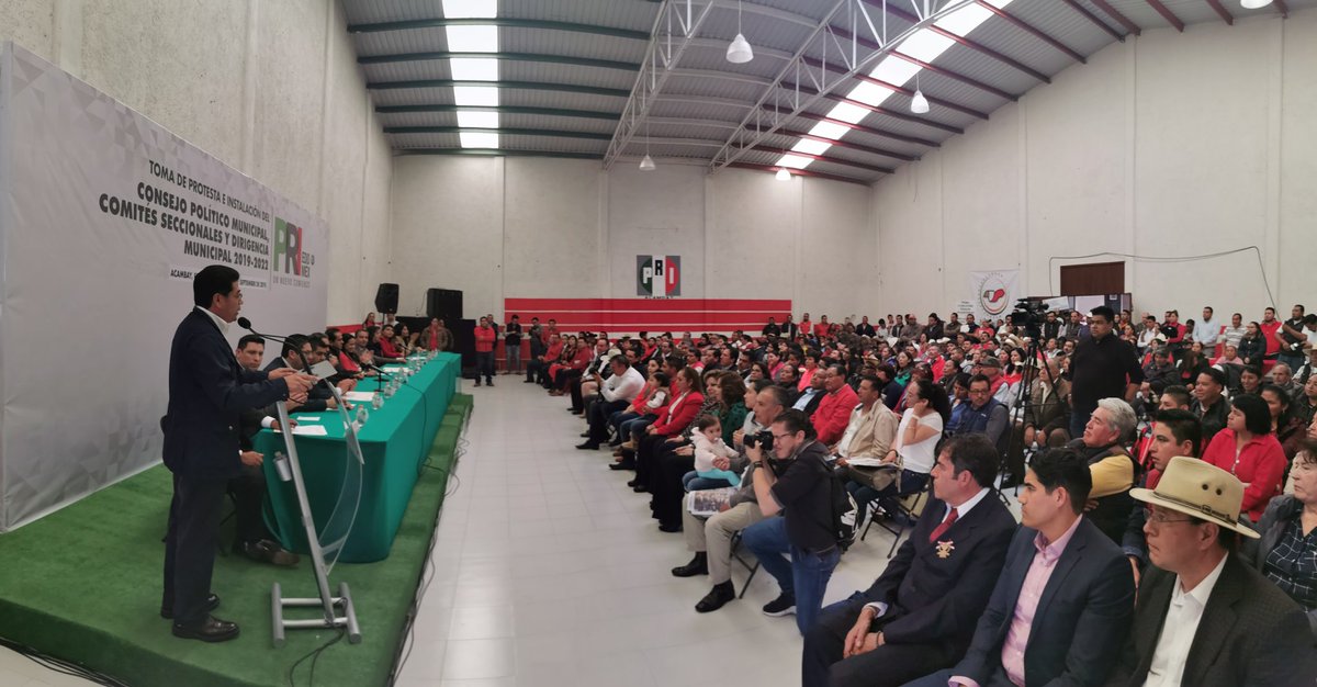 Nacho_Luciano's tweet photo. Hoy en #Acambay redimos protesta el Consejo Político Municipal, Seccionales y Dirigencia Municipal 2019-2022. ¡Seguimos firmes, #ManosALaObra! https://t.co/Mb7iJufVnW