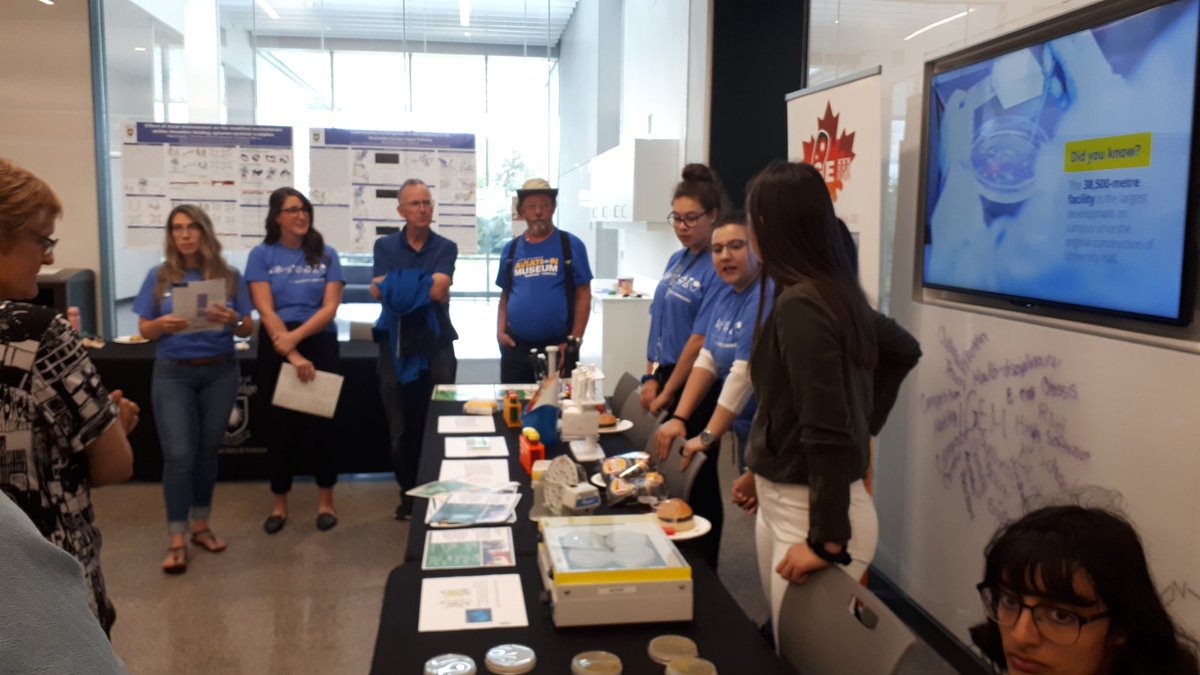 apantaz's tweet photo. #ulethbigbang is in full swing! #uleth @LethbridgeiGEM @LethHS_iGEM https://t.co/9sUrnBPp9R