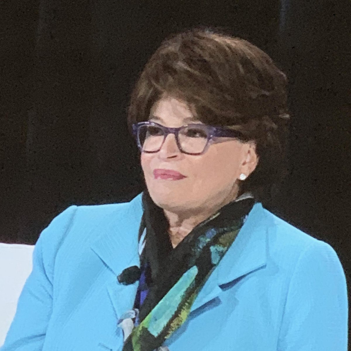 HACEMOSNTX's tweet photo. A Conversation with Valerie Jarrett with Dee Dee Myers at the #ATTEGC2019 in Dallas, TX - Inspirational 👏✨
#2019EGC #HACEMOSatATT #HACEMOSeg #lifeatATT #attsocial #attemployee #HACEMOSDallas #ATTDiversity
@HACEMOSatATT
https://t.co/DnzdI549Xn https://t.co/Qsjt8BmjNg