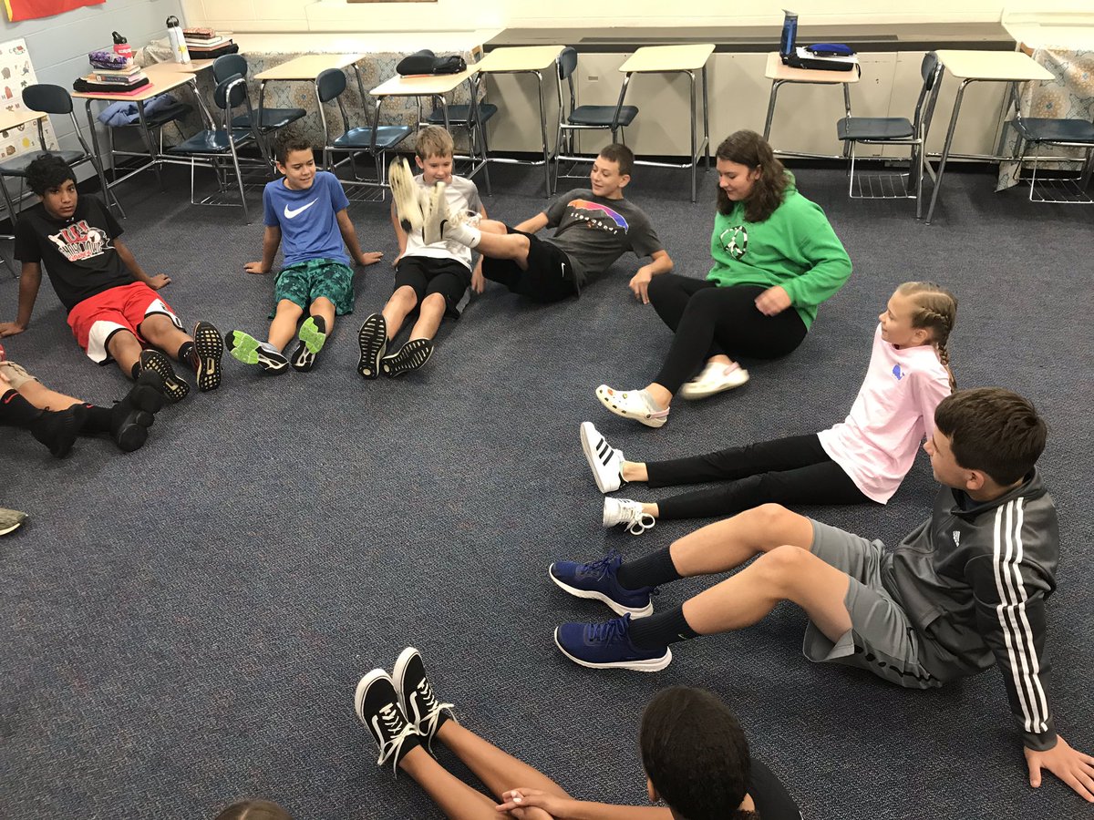 prof_sasso's tweet photo. My homebase 8E-7 - our first team challenge of the year!  So much fun!  @sms8east #southlearns @AHSD25South https://t.co/q5GCuDJb2K