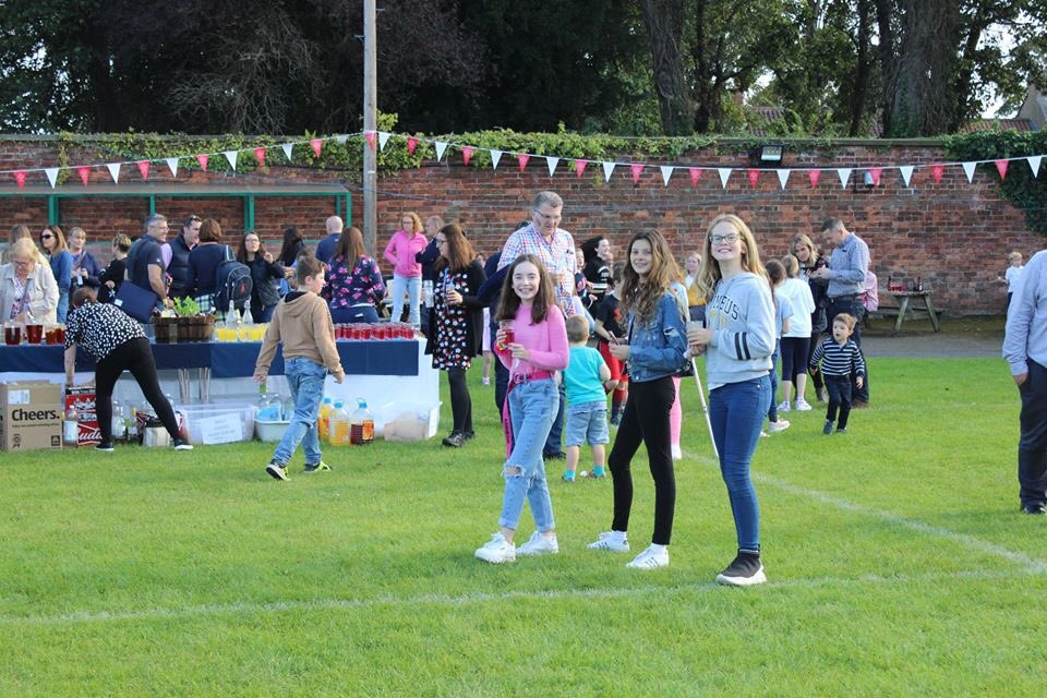 RedHouseSchool's tweet photo. It was lovely to see the Red House family coming together tonight to celebrate our 90th anniversary #redhouseschool #90yearsofexcellence #WeAreRHS #educationenjoyed https://t.co/xIZLIpfQ6J