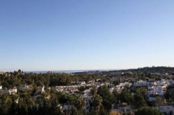 2 bed Penthouses for sale in Nueva Andalucia Spain 595,000 euros (529,074 GBP) propertysalespain.com/i/64812