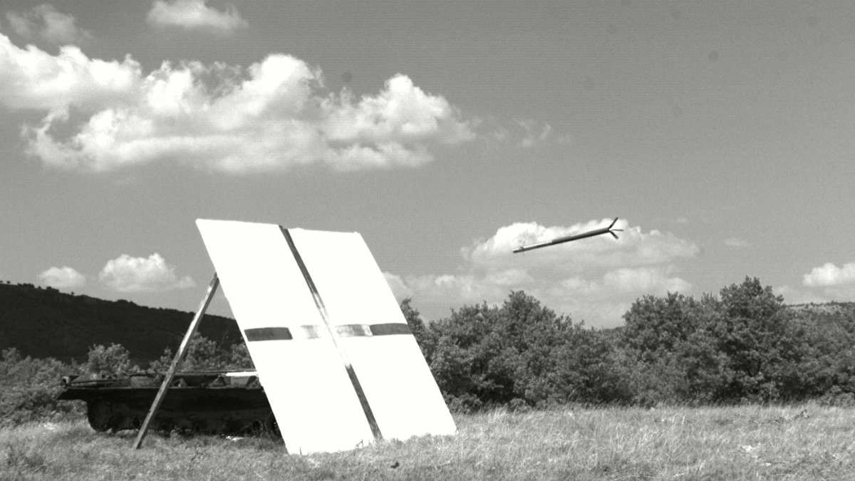 ThalesDefence's tweet photo. [#PrecisionMunitions] As threats evolve, #forces need the ability to respond effectively to increasing situations with fewer #munitions but with decisive #precision 🎯! https://t.co/ZYh0Xf9wKN https://t.co/2P3lcBYTpS
