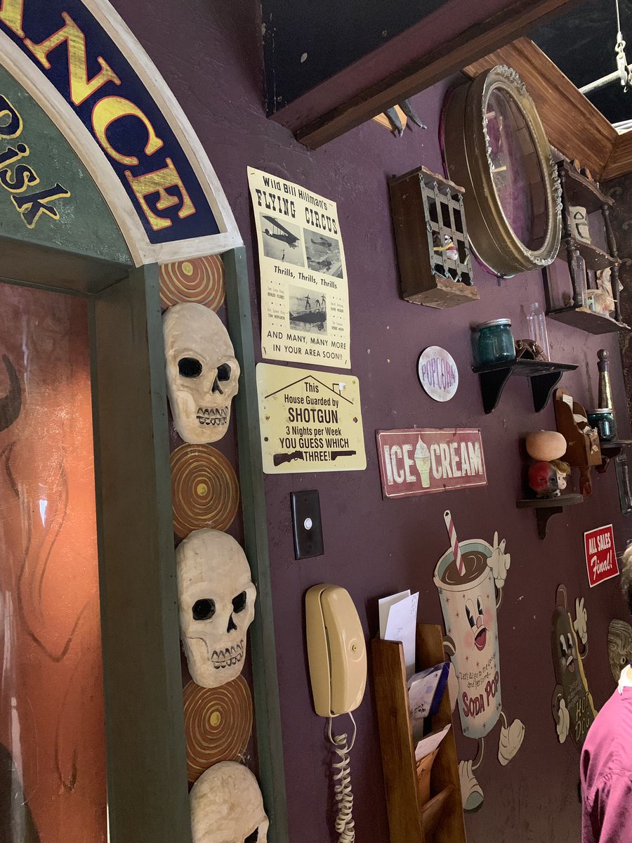 Excellent_Advs's tweet image. Did a @HorrorNightsORL Unmasking The Horror Tour today! Very cool to see the small details that go into the houses. We visited: House of 1000 Corpses, Depths Of Fear, Nightingales: Blood Pit, Yeti: Terror of the Yukon, Stranger Things &amp;amp; Ghostbusters with the US Facade as a bonus!