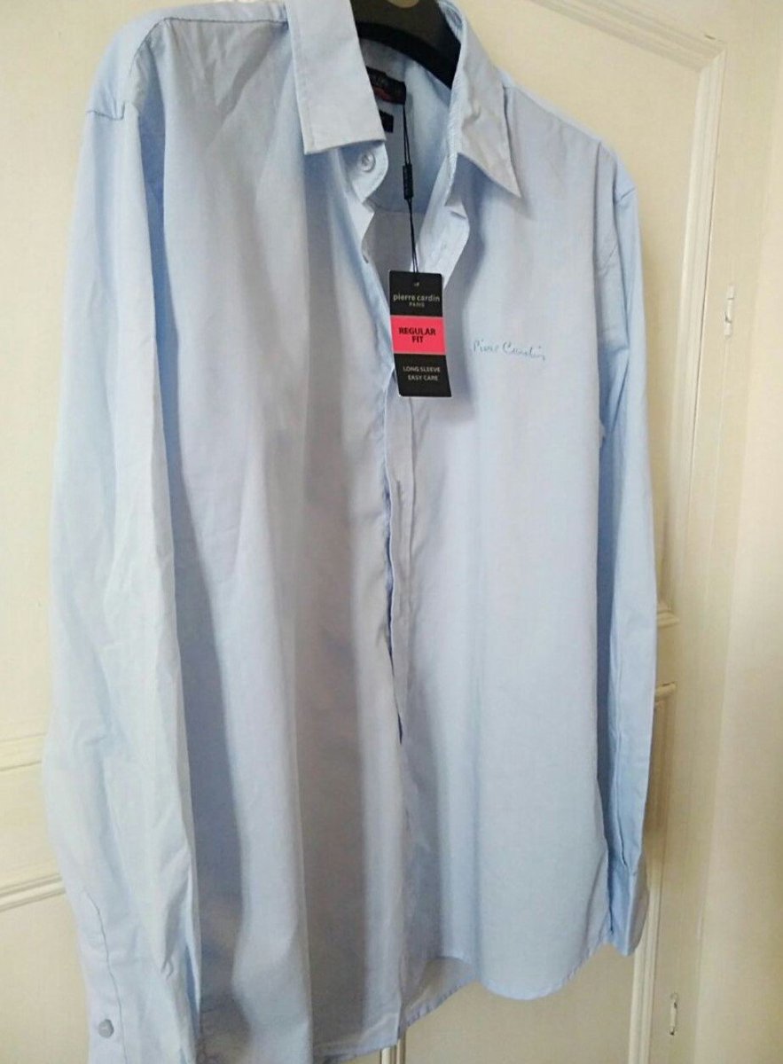 Q_Bargains's tweet photo. Men's size 15.5" - 16" blue shirt- would make an ideal gift for that #man! 😎👇
https://t.co/Zfunjnv5tY

#FridayFeeling #FridayMotivation #FridayThoughts #FridayVibes #weekendvibes #SaturdayThoughts #SaturdayMorning #giftforhim #menswear #mensfashion #mensclothing https://t.co/PBjCJKQHTf