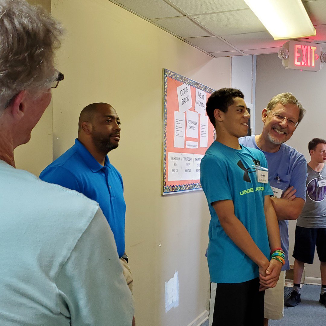 conway_cmc's tweet photo. Are you looking for ways to serve your community? We have a place for you at the Ministry Center. Check out our volunteer link to find out more -https://t.co/Ra7t9C3Baa
#UrbanMission #OneCommunity #CalledToServe #CalledToLove https://t.co/o5KtLo4S9E