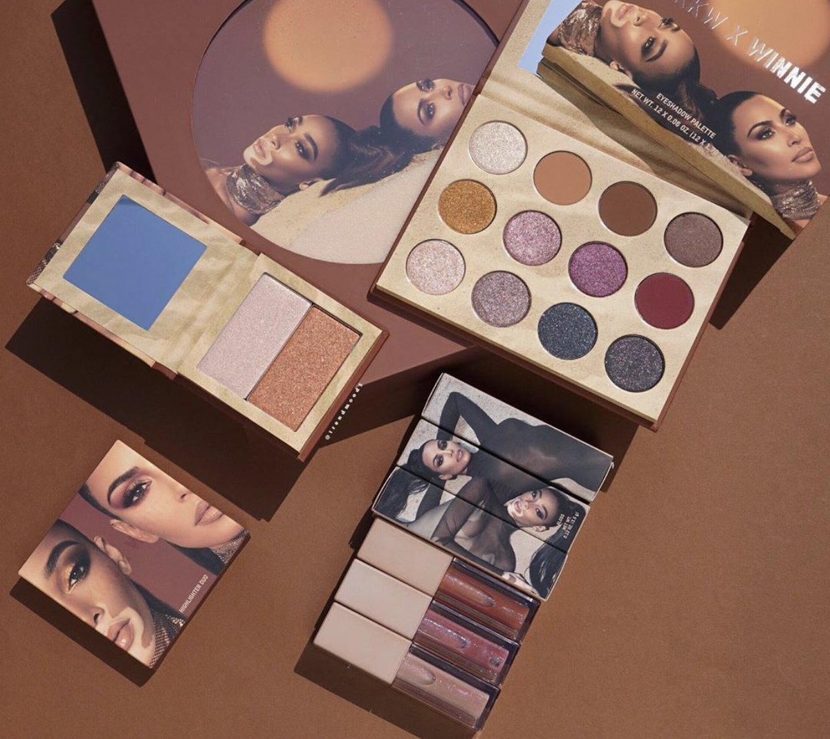 Trendmood's tweet photo. #SWATCHES Available Now! 🚨LINK ➡️ https://t.co/SPVSQtNMXy Online @kkwbeauty NEW! Collaboration 💗✨  #kkwbeauty @kimkardashian x @winnieharlow #kkwxwinnie #winnieharlow https://t.co/bRQCeAQsoU