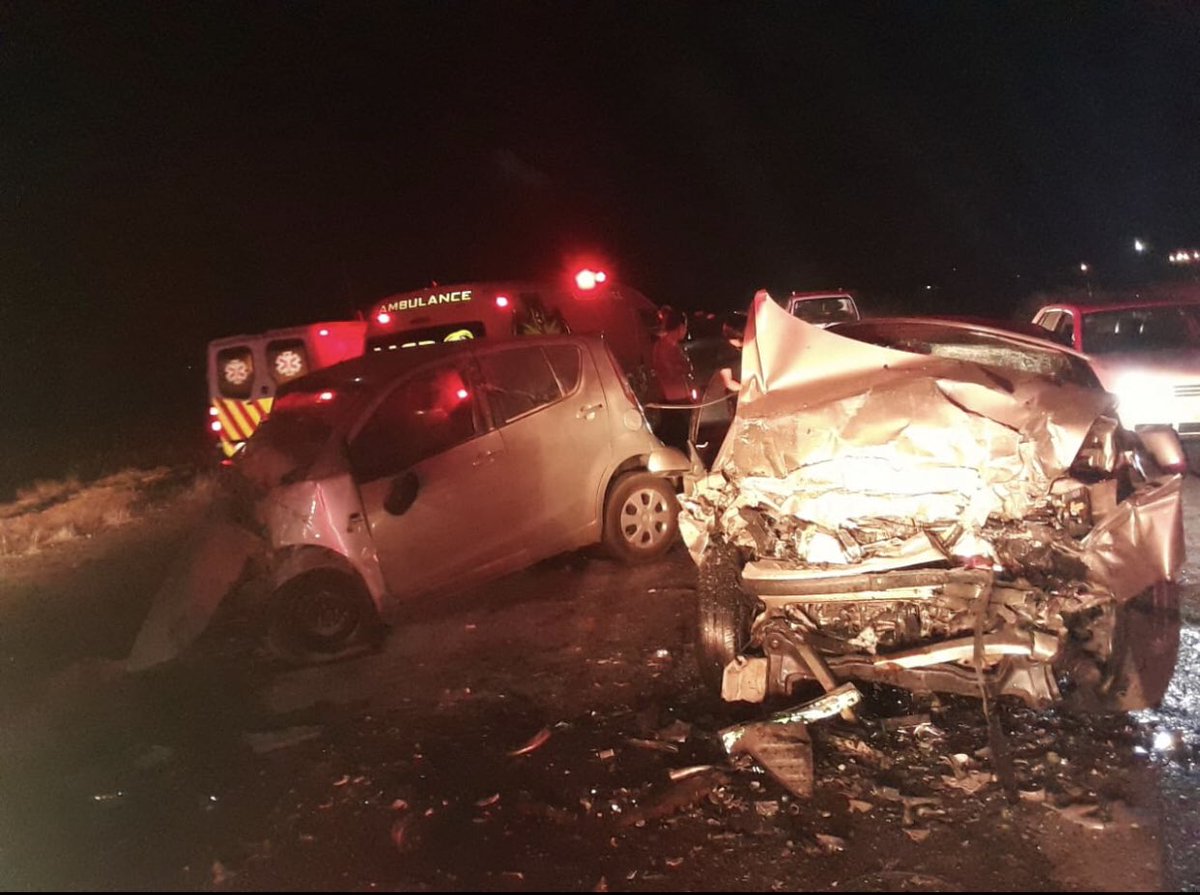 [Rustenburg] Two dies on the R24 old Pretoria road when two vehicles collided head on.