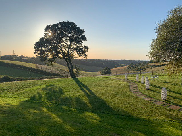 BotleyHillBarn's tweet photo. It's a beautiful weekend for a wedding at Botley Hill. We can't wait to welcome our bride and groom tomorrow. It's going to be a very special day. π #ViewsfromBotley https://t.co/0B68rqTSEV