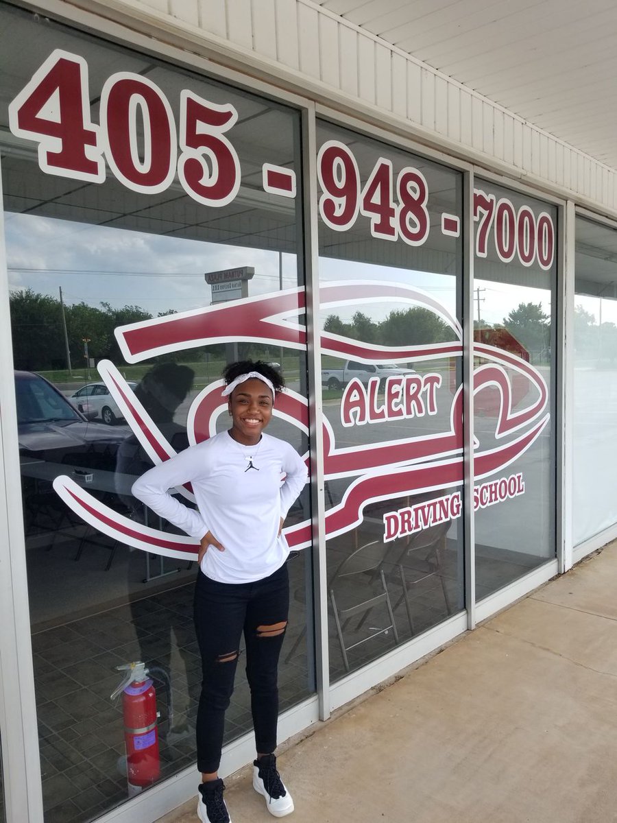 alertdrivingok's tweet image. Congratulations to Monica, Ma, Rosendo and Dora who passed their drivers license test!
We offer unlimited classroom hours and behind the wheel instruction in 2 hour sessions to maximize learning and retention. Enroll now at alertdrivingok.com
#alertdriving #drivertraining