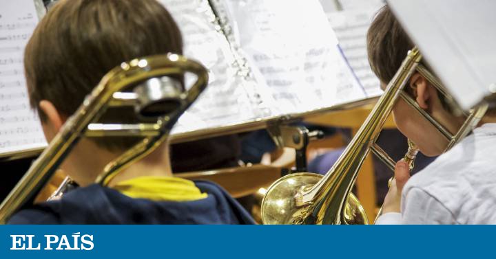 Día de la Música: Las clases de música generan nuevas conexiones cerebrales en niños | Mamás y Papás | EL PAÍS dlvr.it/RD3JSs
