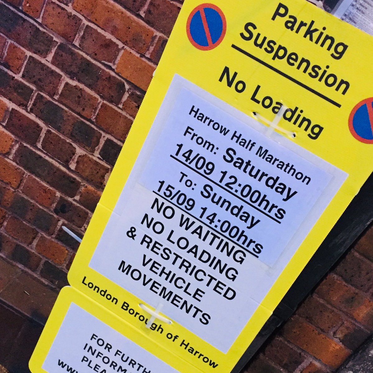 Road 🚧 signs are going up around Harrow. Registration closes on Saturday <a href="/2pm/">Two O'clock</a>, so don’t delay enter #harrowhalf Sunday 15th September. Enter on the day available £35. 🥇🥈🥉activetrainingworld.co.uk/events/2019/09