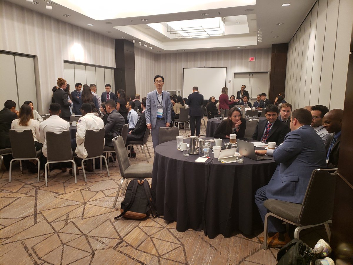 chemboken's tweet photo. great start to #air2019, and inspiring intros from @angiowoman and @SunHoAhn #IamIR https://t.co/KxJhiHwwMH
