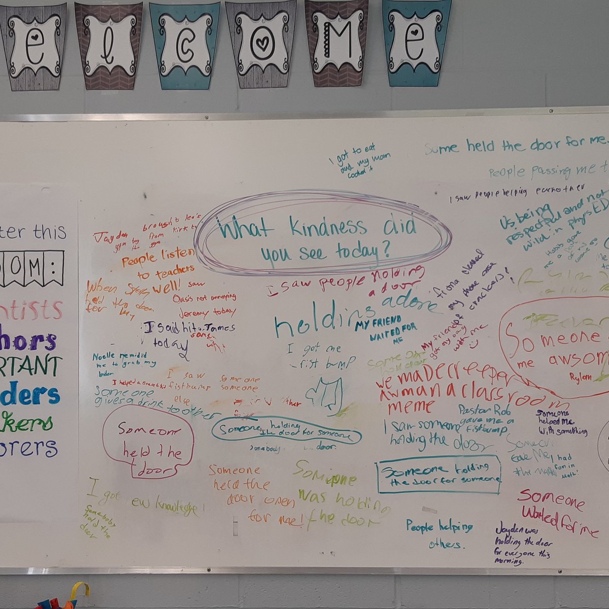 ScienceShimmers's tweet photo. What kindness did you see today? How awesome are my #007 students this year?? #rnsscience #RNSsteam #creativity #iteach #teachkindness #iteach678 #iteachscience #middleschoolersarethebestschoolers #teachgroupwork #wilcoxwildcats  #cohort21 https://t.co/t0gm6rBAWe