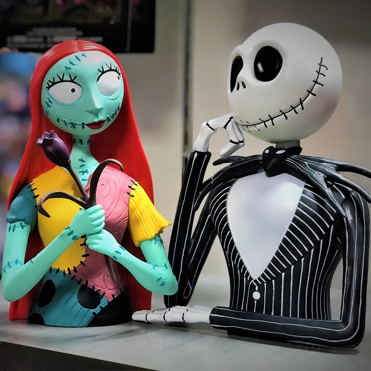 HiltonAnaheim's tweet photo. Enter our #CharacterClub on #Fridaythe13th if you dare. These two have made their way back to the Club as #Halloween happenings begin at @Disneyland! 🎃🕸️ https://t.co/YLzU50Svpm