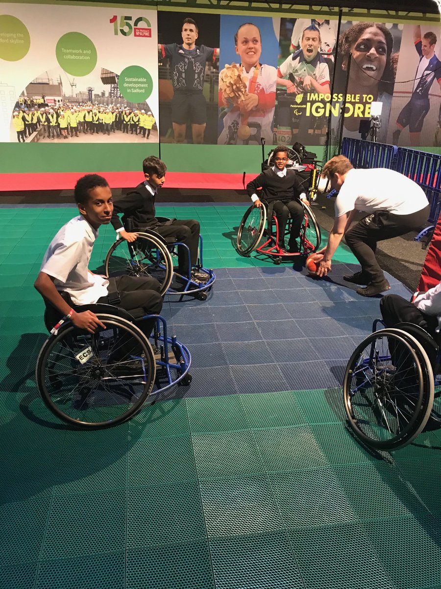 ebc_stem's tweet photo. EBC students trying wheelchair basketball ⁦⁦@ParalympicsGB⁩ ⁦@ErnestBevinColl⁩ https://t.co/inXXBWkkvP