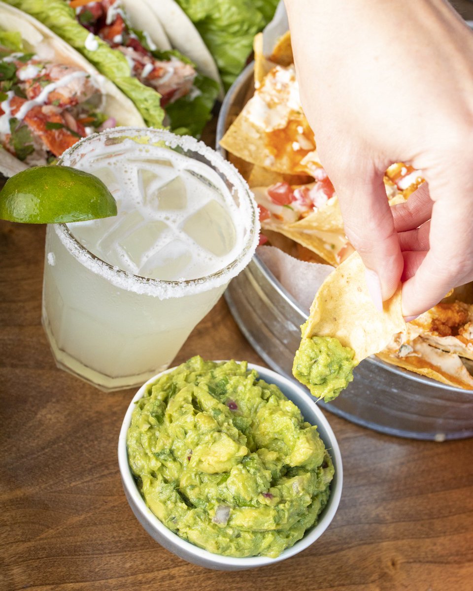 Guac &amp; roll on into any Tin Lizzy's this Monday for National Guacamole Day and enjoy an order of guac on us with the purchase of chips &amp; salsa!! (one per table please). Happy dipping! 🥑 👏