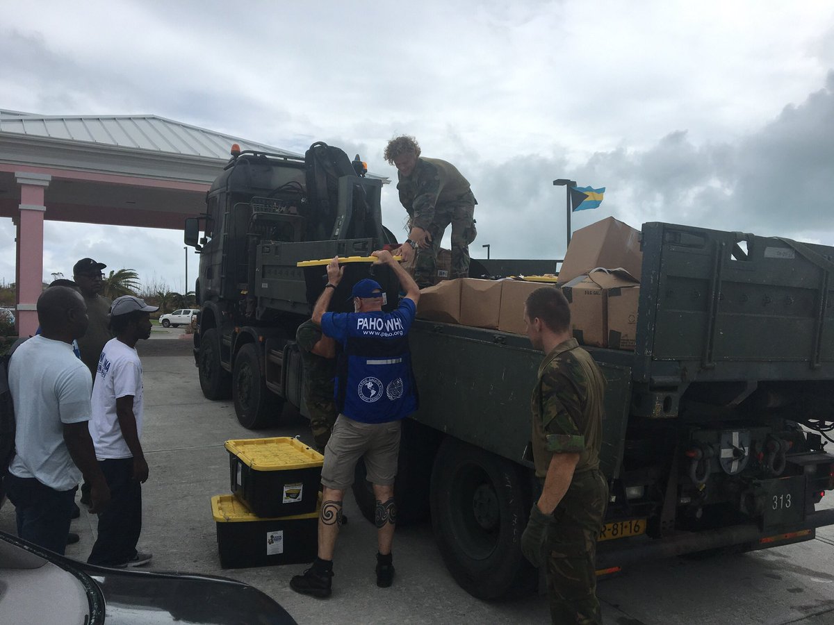 Excellent support from Dutch, French and German military. Great cooperation with local authorities and UN, including PAHO and WFP. Proud! #HurricaneDorain @PAHOemergencies @kon_marine