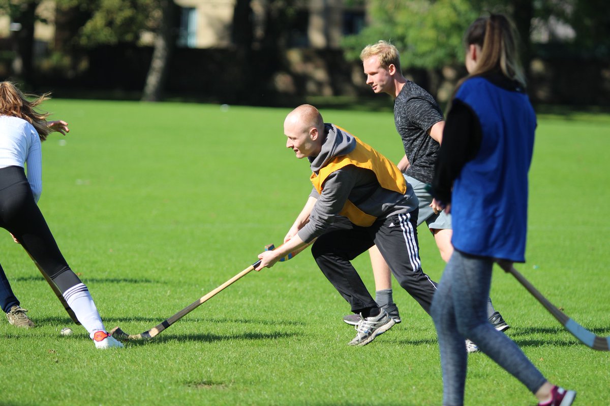 EUShinty's tweet photo. Thank you to everyone who came along to our Shinty Taster Session this afternoon in The Meadows! It was fantastic to see some new faces (and some old ones too) getting involved in Shinty!
#WeAreEdinburgh
@UoESportsunion https://t.co/GkPWSTc963
