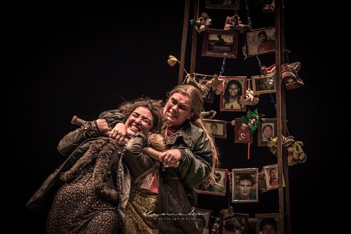 #HOY ÚLTIMA FUNCIÓN
📍 Amunátegui 31, metro La Moneda
⌚ 20:30 hrs
🎫 Entradas por <a href="/ticketpluscl/">Ticketplus Chile</a> :
$6.000 general
$4.000 estudiante
$2.500 tercera edad (pagando en puerta)
🎭 <a href="/Teatro_CamiloH/">Teatro Camilo Henríquez</a>