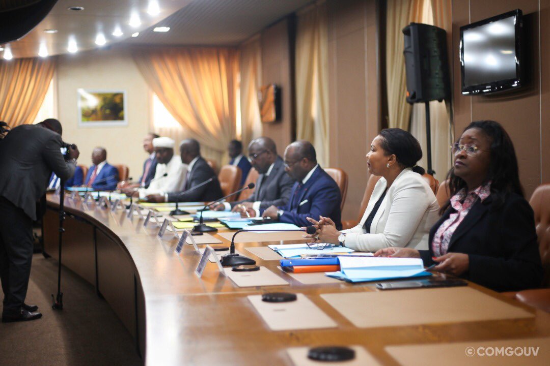 Retour en images sur le Conseil interministériel de ce vendredi 13 septembre présidé par le Premier ministre, chef du gouvernement, M. <a href="/Pm_JulienNkoghe/">Julien Nkoghe Bekale</a> ‘en présence des membres du gouvernement.
#Gabon