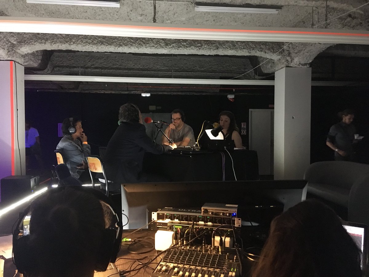 R.E.C émet désormais en direct depuis la salle des colonnes m, une des différentes salles que comprend le festival L'OSOSPHERE !
A retrouver sur la fréquence 90.7FM ou sur radioenconstruction.com