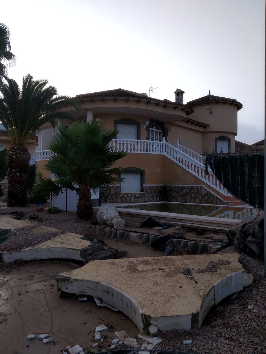 carlosbnf's tweet photo. Fotos que hablan por sí solas. https://t.co/MHh7S6qqb8