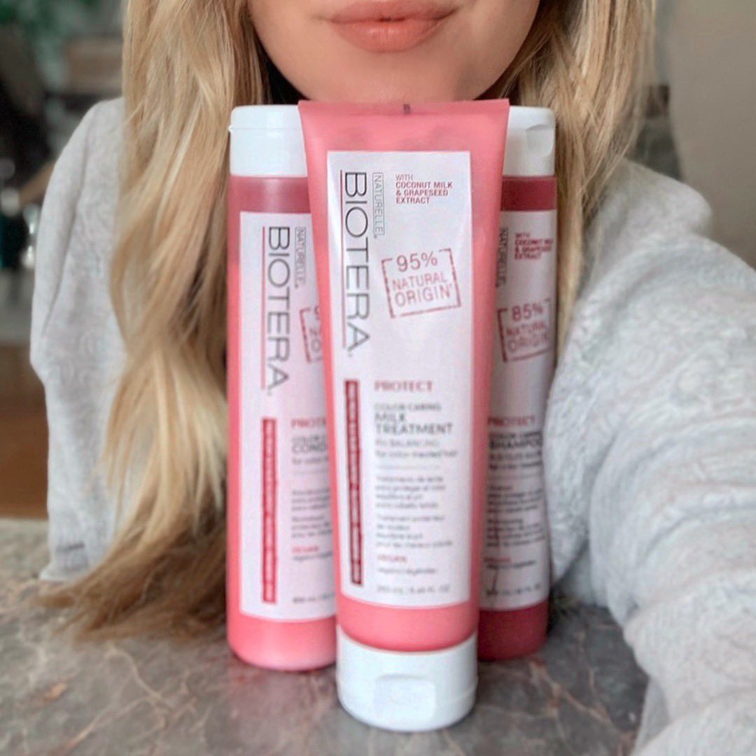 ChelseaGilson's tweet photo. I’ve been using #NaturalBiotera #vegan shampoo + conditioner for a few weeks now and I’m obsessed. Do you have a fav color protecting hair care? @ZotosProfessional @Influenster #LookGoodLiveWell #FreeProduct #contest #complimentary https://t.co/RvPGhhdxiZ