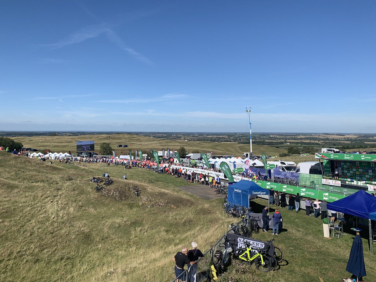 MeudonRT's tweet photo. Awesome day out in the sun watching the seventh stage of the @TourofBritain! Thanks to @LeColUK for the VIP invite 👍🏻
#LeColCustom https://t.co/Aot59Q9xgU