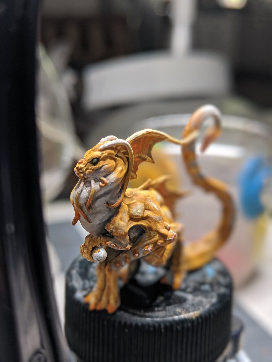 TGalanodel's tweet photo. Bit more progress one the Topaz, picking out some of the highlights on the gemstones and the eyes.
And then a hyper-quick splash of kobold kolor.
#WIP #Toodleoo #OffToWorkAgain https://t.co/qiGIcKrPWe