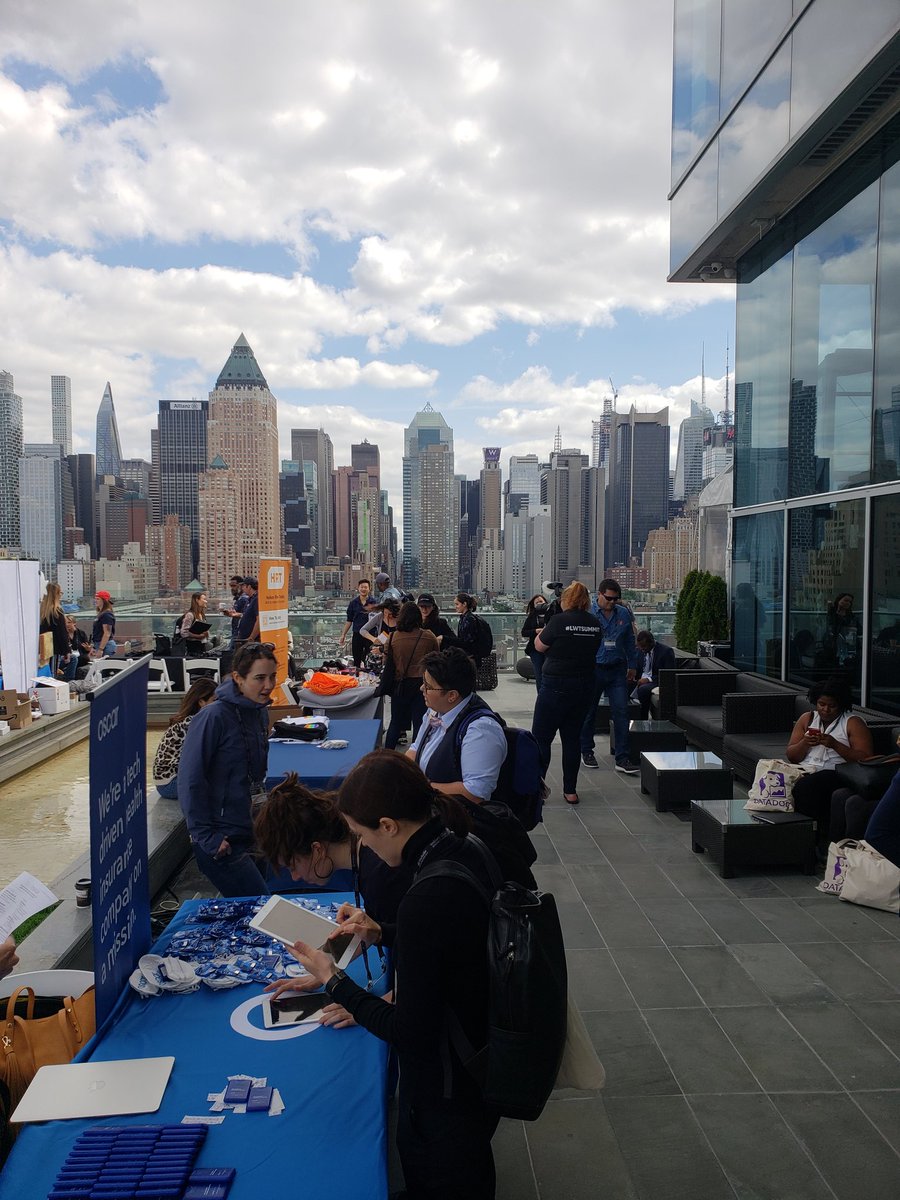 thrivensunshine's tweet photo. Great day at Lesbians Who Tech career fair @lesbiantech
#lesbianswhotech #QueerWomenCode #WomenWhoCode #freeCodeCamp #CodeNewbie #programmer #flatironschool #HireMe https://t.co/puyGY2VOr2