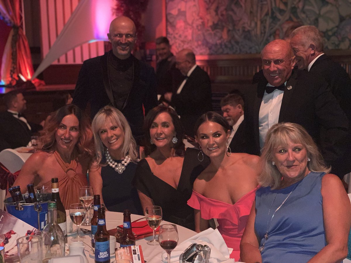 ellysmorgs's tweet photo. #SwanseaLifeAwards https://t.co/BvkEase6dM